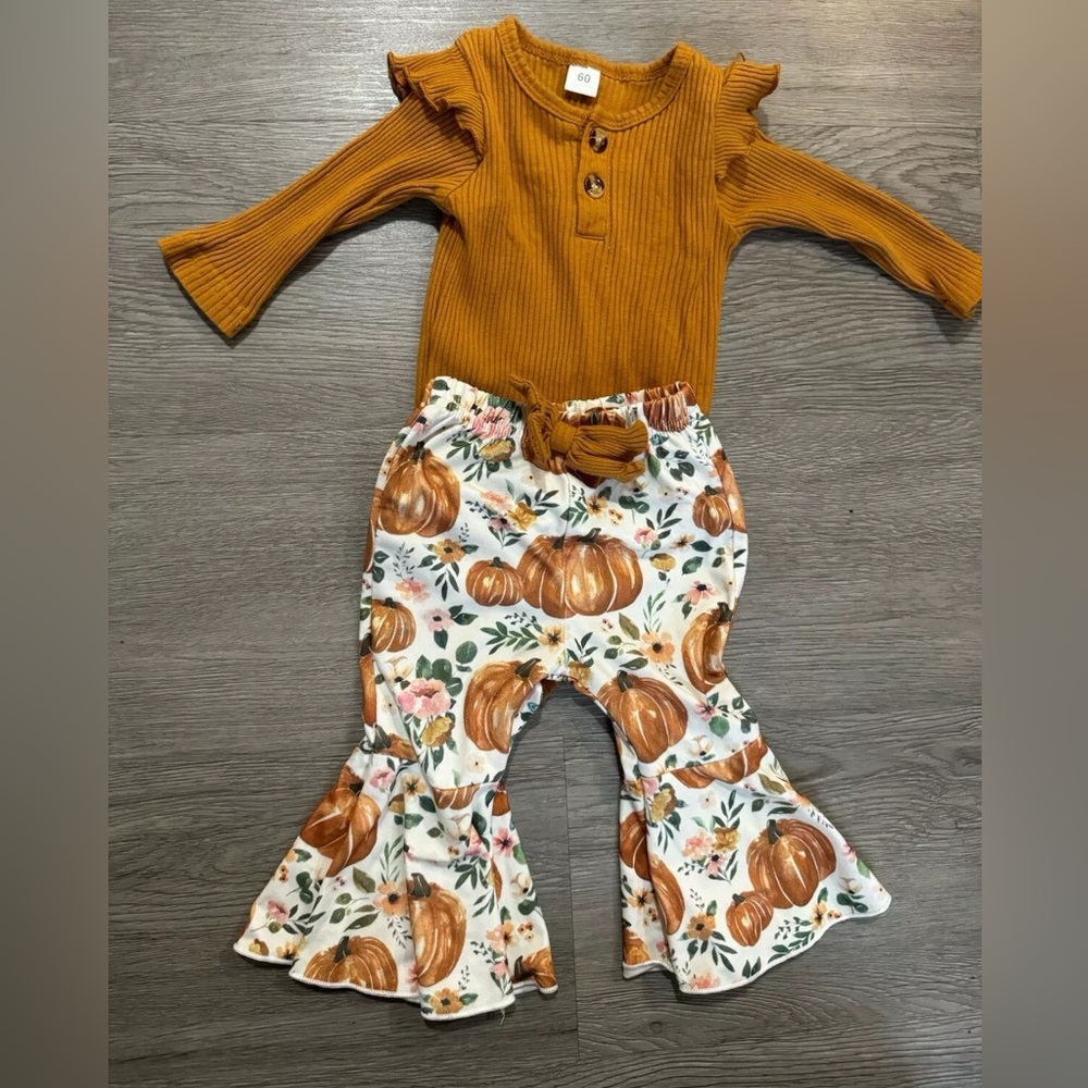 Two piece baby girl outfit bell bottoms pumpkin fall 0-3 months